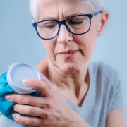 Frozen Shoulder effectieve behandeling in de pijnlijke fase met prof. dr. Jeremy Lewis - Fysiolinks